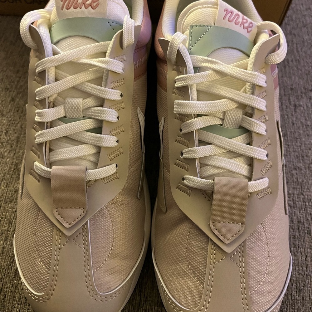 Women’s Air Max. Size 9.